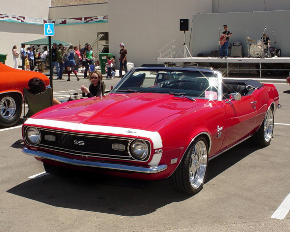 Обои картинки фото chevrolet, camaro, ss, convertible, автомобили, выставки, уличные, фото