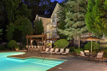 Картинка интерьер бассейны открытые площадки деревья бассейн дом ландшафт