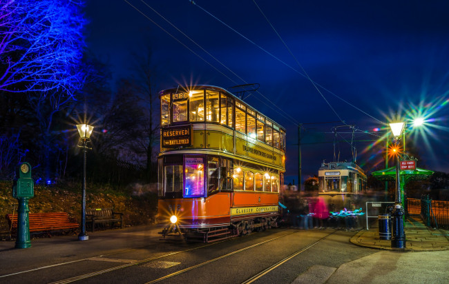 Обои картинки фото техника, трамваи, рельсы, город, трамвай