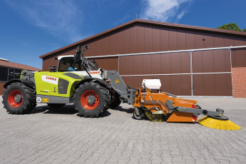 Картинка техника дорожные+пылесосы claas scorpion