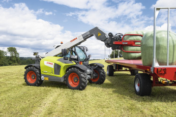 Картинка техника фронтальные+погрузчики claas scorpion