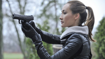 Картинка кино+фильмы nikita девушка фон взгляд