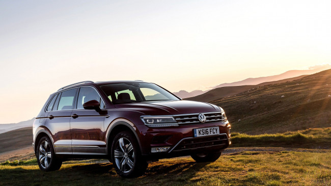 Обои картинки фото volkswagen tiguan 2, 0 tdi 4motion r-line 2017, автомобили, volkswagen, 2017, r-line, 4motion, tdi, 2, tiguan