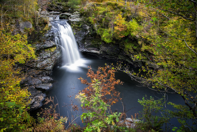 Обои картинки фото природа, водопады, река, водопад, лес