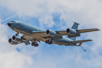 Картинка boeing+kc-135r+stratotanker авиация военно-транспортные+самолёты заправщик танкер