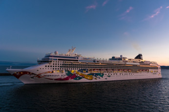 Картинка nowegian+jewel корабли лайнеры круиз лайнер