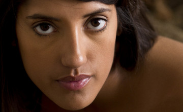 Картинка chloe+amour девушки chloe amour девушка модель брюнетка смуглая портрет лицо макияж взгляд латино