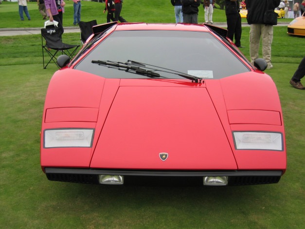 Обои картинки фото countach, lp400, автомобили, выставки, уличные, фото