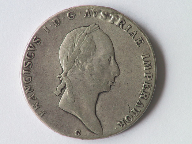 Обои картинки фото разное, золото, купюры, монеты