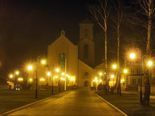 Картинка города католические соборы костелы аббатства