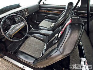 Картинка автомобили интерьеры