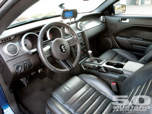 Картинка автомобили спидометры торпедо