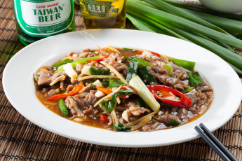 Картинка еда вторые+блюда зелень перец мясо второе блюдо