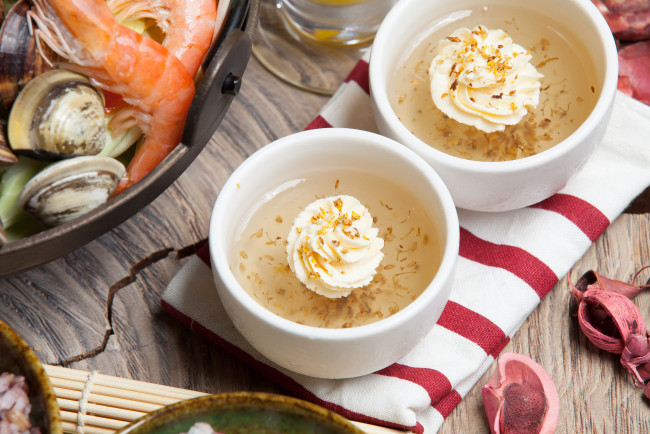 Обои картинки фото еда, мороженое,  десерты, сливки, десерт