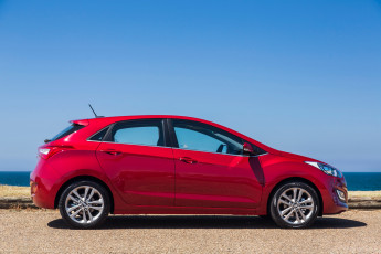 Картинка автомобили hyundai красный 2015г gd au-spec 5-door i30