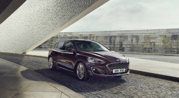 Картинка ford+focus+hatchback+vignale+2019 автомобили ford фиолетовый 2019 vignale hatchback focus