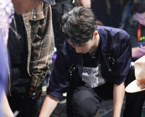 Картинка мужчины wang+yi+bo ван ибо wang yi bo