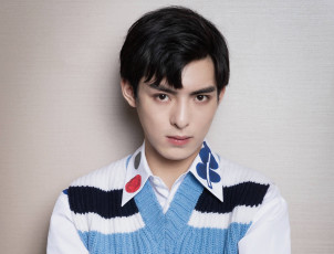 Картинка мужчины wang+hao+xuan ван хаосюань wang hao xuan