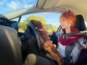 Картинка мужчины -+креатив +косплей парень игрушка машина костюм