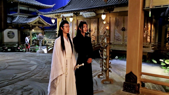 Обои картинки фото разное, знаменитости, ван, ибо, сяо, чжань, костюмы, съемки