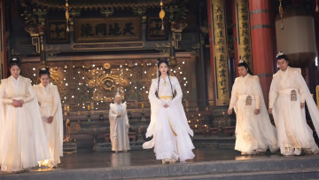 Картинка кино+фильмы till+the+end+of+the+moon светлый пепел луны ли сусу е сеу