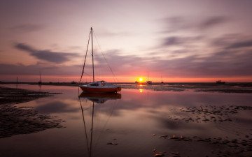 Картинка корабли яхты парусник пейзаж лодка закат пруд транспортное средство