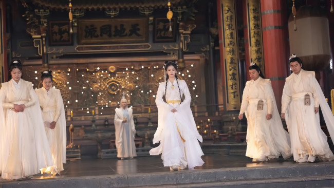 Обои картинки фото кино фильмы, till the end of the moon, светлый, пепел, луны, ли, сусу, е, сеу