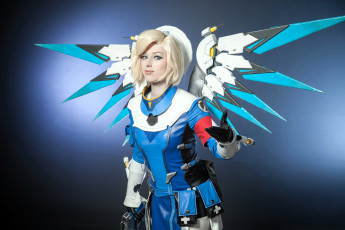 обоя девушки, мария давыдова , lady melamory, образ, косплей, оружие, крылья