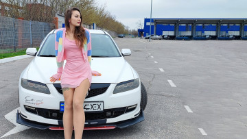 Картинка автомобили -авто+с+девушками mazda 6 sports