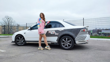 Картинка автомобили -авто+с+девушками mazda 6 sports