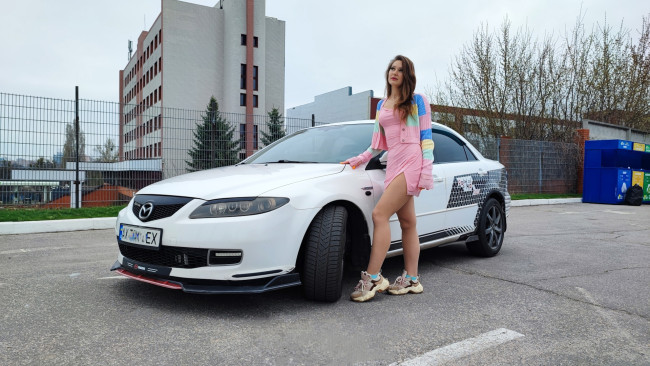 Обои картинки фото автомобили, -авто с девушками, mazda, 6, sports