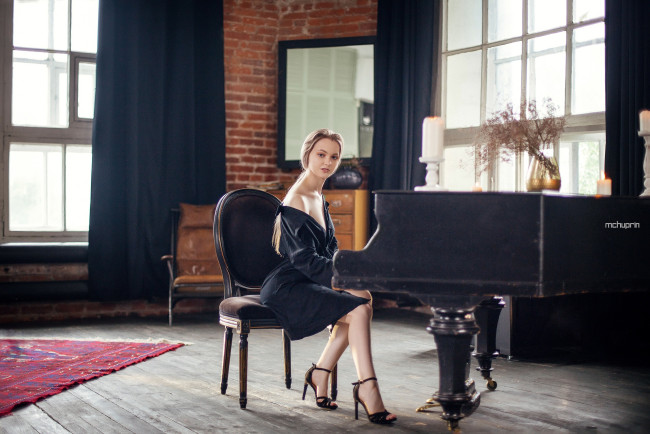 Обои картинки фото девушки, - блондинки,  светловолосые, девушка, позирует, максим, чуприн