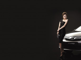 Картинка автомобили авто девушками японка фон