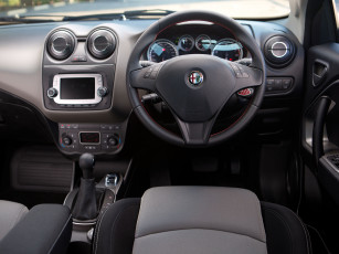 Картинка автомобили спидометры торпедо 2014 955 au-spec alfa romeo mito