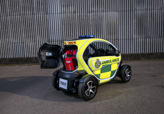 Картинка автомобили renault ambulance cargo ze twizy 2015г