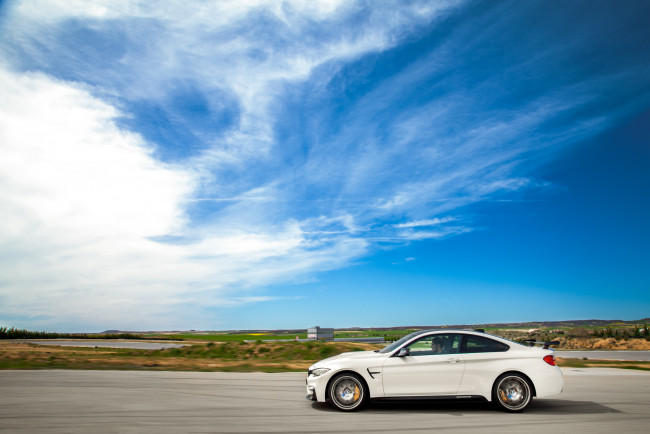 Обои картинки фото автомобили, bmw, 2016г, m4, coupе, competition, sport, edition, f82