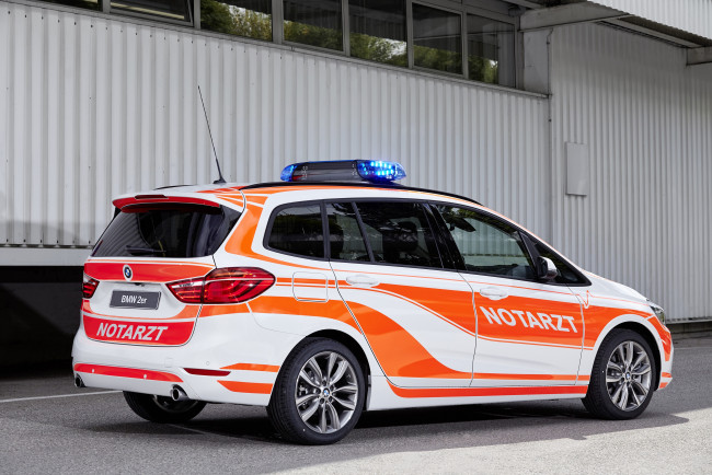 Обои картинки фото автомобили, bmw, tourer, nef, 2016г, gran, 220d, xdrive, f46