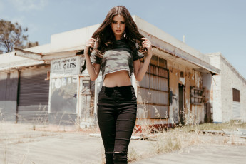 Картинка meika+woollard девушки -+брюнетки +шатенки девушка meika woollard модель брюнетка