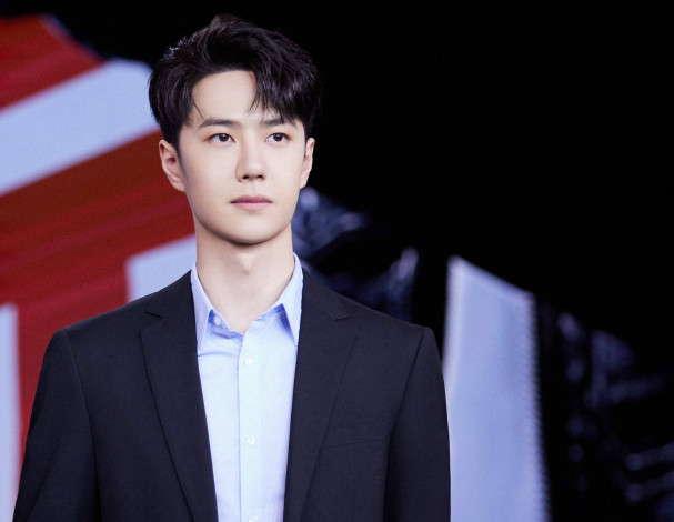 Обои картинки фото мужчины, wang yi bo, ван, ибо, wang, yi, bo