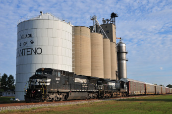 Картинка техника поезда локомотив состав цистерны