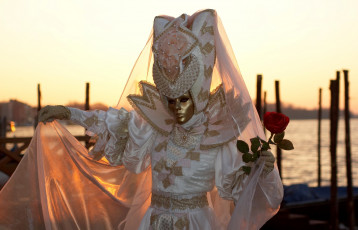 Картинка разное маски карнавальные костюмы карнавал венеция
