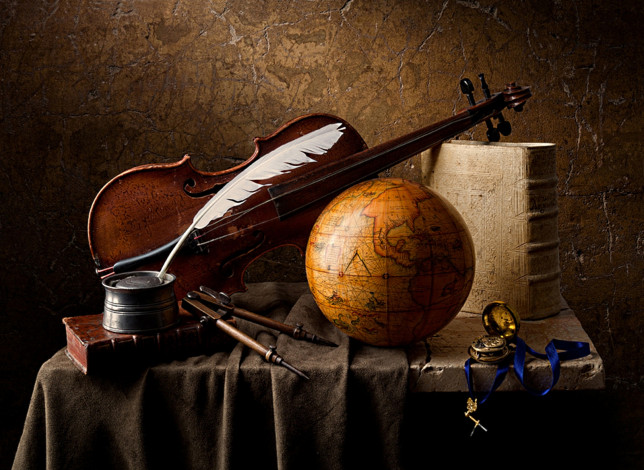 Обои картинки фото разное, глобусы, карты, перо, книга, скрипка, глобус