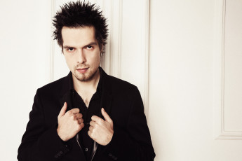 Картинка fanatika музыка поп-рок синти-поп россия электроклэш