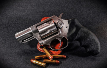 Картинка оружие револьверы барабан ствол пули
