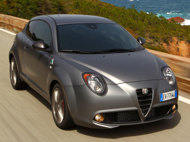 Обои картинки фото автомобили, alfa romeo, alfa, romeo, mito, quadrifoglio, verde, 955, 2014, г, темный