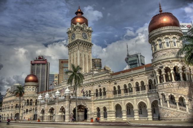 Обои картинки фото sultan abdul samad building,  kuala lumpur,  malaysia, города, куала-лумпур , малайзия, площадь