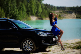 Картинка автомобили -авто+с+девушками volkswagen