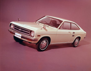 Картинка автомобили nissan datsun