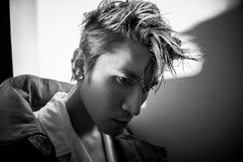 Картинка мужчины liu+haikuan актер лицо куртка