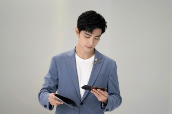 Картинка мужчины xiao+zhan актер певец пиджак карточки